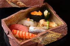 ◆カウンター席限定特別献立『更級-さらしな-』全11品～寿司12貫～色んなお寿司を楽しむ◆