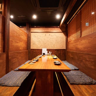 海鮮居酒屋 佐渡沖荒海料理 謳歌屋仁作 メニュー 当店のご案内 ぐるなび