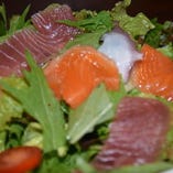 絶品海鮮サラダ