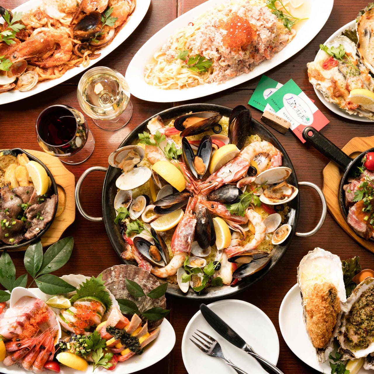 ワインビュッフェ90分飲み放題付 大人気産直牡蠣とアヒージョ 肉料理 欲張りスタンダードコース の詳細 三陸ワイン食堂 レ アーレ 十日市場店 鴨居 十日市場 バル バール ぐるなび
