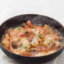 様々なスペイン料理を味わえる！