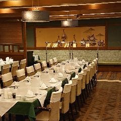 フラットな店内で、料理やテーブル配置もご相談いただけます！