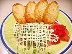 ワインにピッタリ、 ネギトロとアンチョビのタルタル