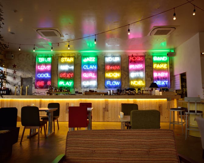 Cafe Grill Motel 広島駅北口 広島市 居酒屋 ぐるなび