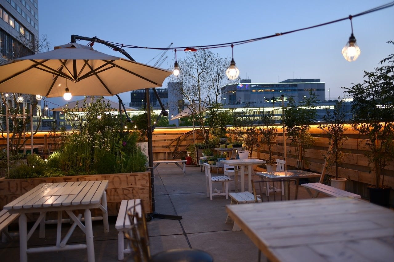 Cafe Grill Motel 広島駅北口 写真 ぐるなび