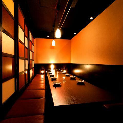 地鶏の炭火焼き 焼鳥 個室 飲み放題 居酒屋 もぐもぐ 神田西口店 神田 居酒屋 ぐるなび