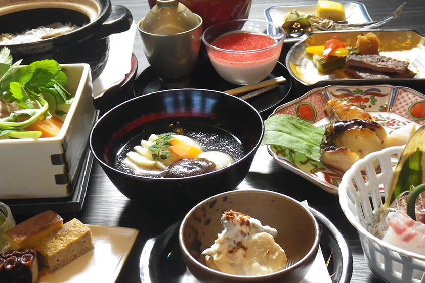 和食レストラン 銀の壺 image