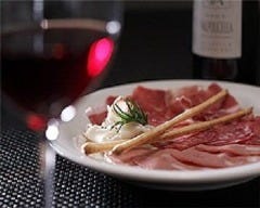 Trattoria Azzurri （トラットリア アズーリ）