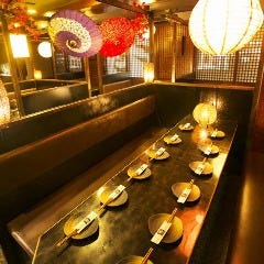 食べ放題飲み放題 焼き鳥と博多もつ鍋 個室居酒屋 楓 横浜駅前店