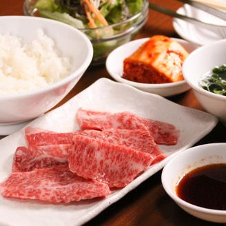 個室焼肉 山水縁 虎ノ門本店 ランチメニュー ぐるなび