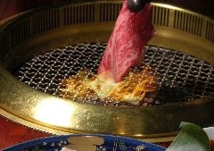 焼肉ホルモン 城の市場 