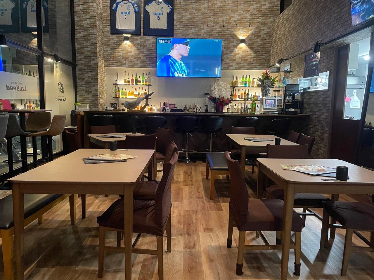 スポーツダーツ＆ダイニングバー ラシード 沼津駅前店