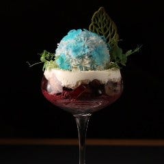 夜パフェ専門店 モモブクロ
