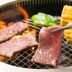 焼肉はんぶん 