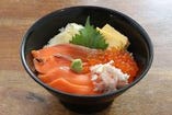 いくらサーモン蟹丼