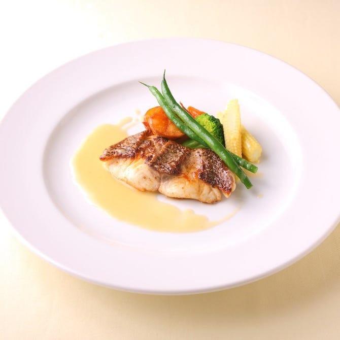 Aux Crieurs De Vin オークリウールドゥヴァン 豊橋 フレンチ フランス料理 ぐるなび