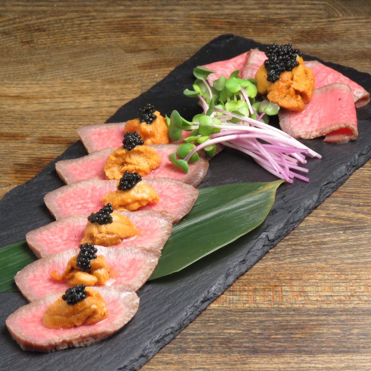 生牡蠣と極み牛タン RAKUGAKI 横浜鶴屋町店（横浜駅/居酒屋） - 楽天