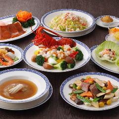 お祝いや記念日など
新宿桃里の本格中国料理をお楽しみ下さい。