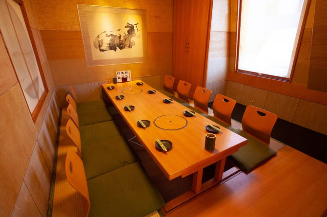 個室と串焼き横浜酒場 しり鳥商店 横浜駅 居酒屋 ぐるなび 個室と串焼き横浜酒場 しり鳥商店 横浜駅 居酒屋 ぐるなび