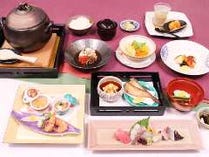 季節会席【八千円】　9,680円（税サ込）