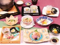 季節会席【八千円】　9,680円（税サ込）