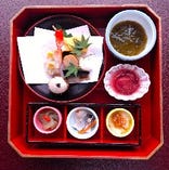 令和6年8月の献立【上段】