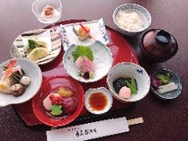 葉月膳　《月替り(8月)板長おすすめ膳》