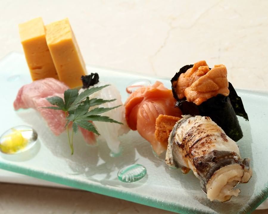 四季折々のネタを利用した江戸前寿司