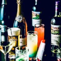 カクテルも飲み放題