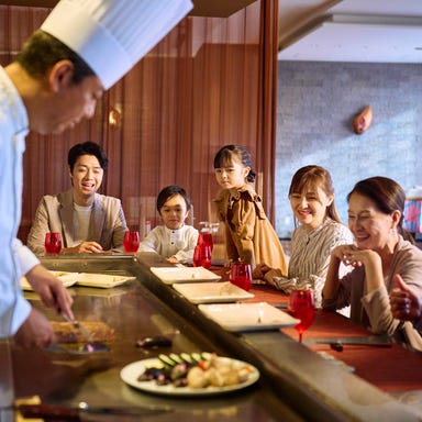 シェラトン・グランデ・トーキョーベイ・ホテル 舞浜Teppanyaki+_ご家族とのお食事にも