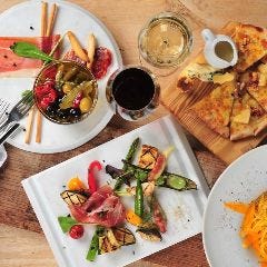 食事会を華やかに彩る『CELLU』自慢のコースをどうぞ