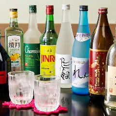 飲み会やご宴会、お酒メインの日は ボトルやデキャンタもどうぞ