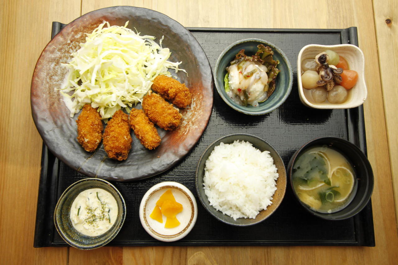 牡蠣 タコ居酒屋 明石 ランチメニュー ぐるなび