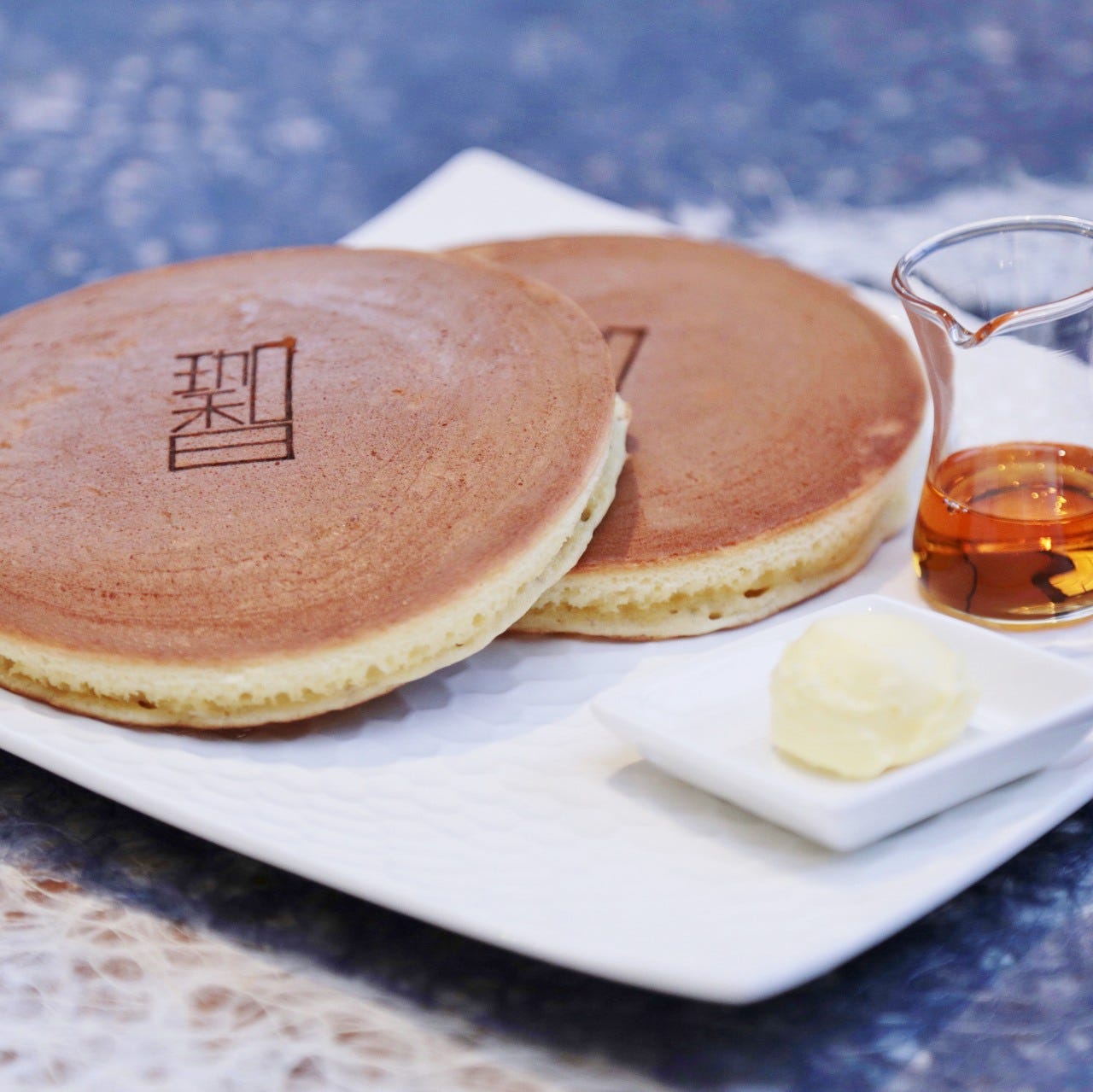 珈琲茶屋 珈香和のホットケーキ2枚