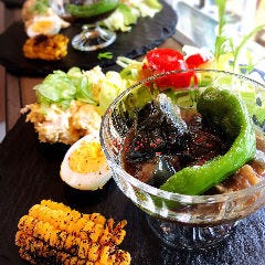 DELI＆DINING PEKOHOUSE