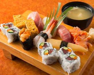 野郎寿司 新宿本店 メニュー にぎり寿司 ぐるなび