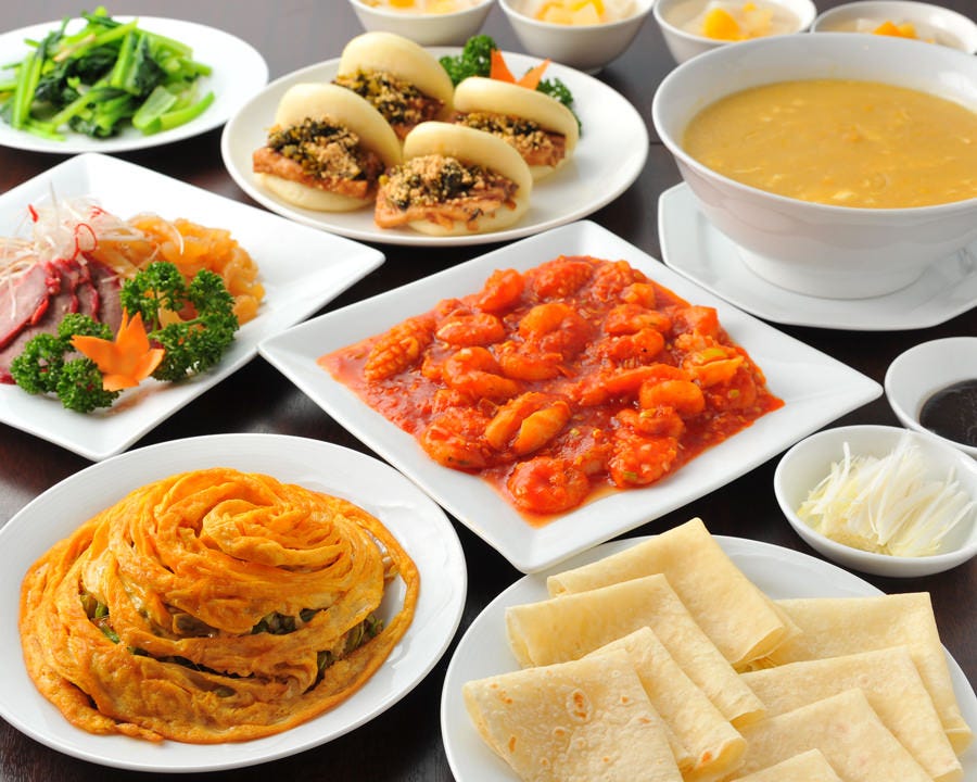 隋園別館の名物料理をご堪能ください。 