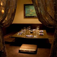 カスケード 銀座店_【3~6名】床上げアジアン個室 フラットor掘りごたつ