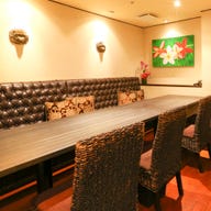 カスケード 銀座店_【6~8名】プライベート個室 ソファ&ダイニングチェアー