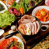 【120分飲み放題付】豚肉サムパセットなど女性に人気の韓国料理が勢揃い『女子会コース』