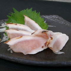 おつまみやサラダ、ご飯ものまで幅広く取り揃えております