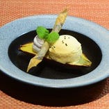 茨城県産焼き芋とバニラアイス