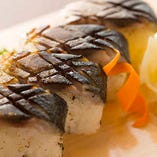炙りサバ寿司はお土産に人気