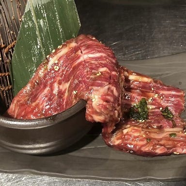 個室焼肉韓国料理 豚ブザ・ 萬和苑 新宿店  コースの画像