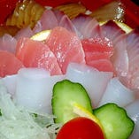 島魚の海鮮丼