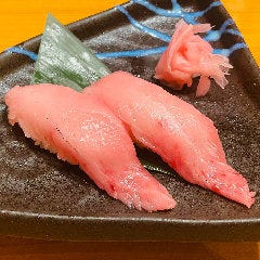 個室完備 まぐろ居酒屋 さかなや道場 名古屋駅太閤通口店_＜本まぐろ頭肉使用＞とろけるトロ握り寿司