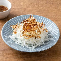 個室完備 まぐろ居酒屋 さかなや道場 名古屋駅太閤通口店_サクふわ食感が美味しい 新玉オニスラ