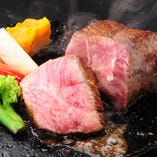 様々なお肉料理をご提供します