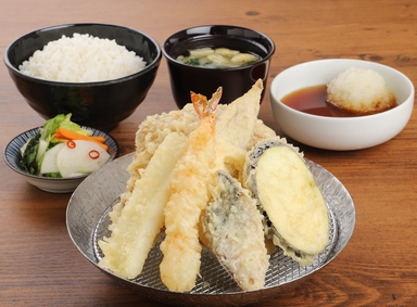 天ぷら なすび  料理・ドリンクの画像