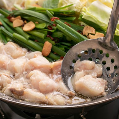 炭火焼ジンギスカンとモツ鍋 ひろ米_元力士から受け継いだ秘伝ダレモツ鍋